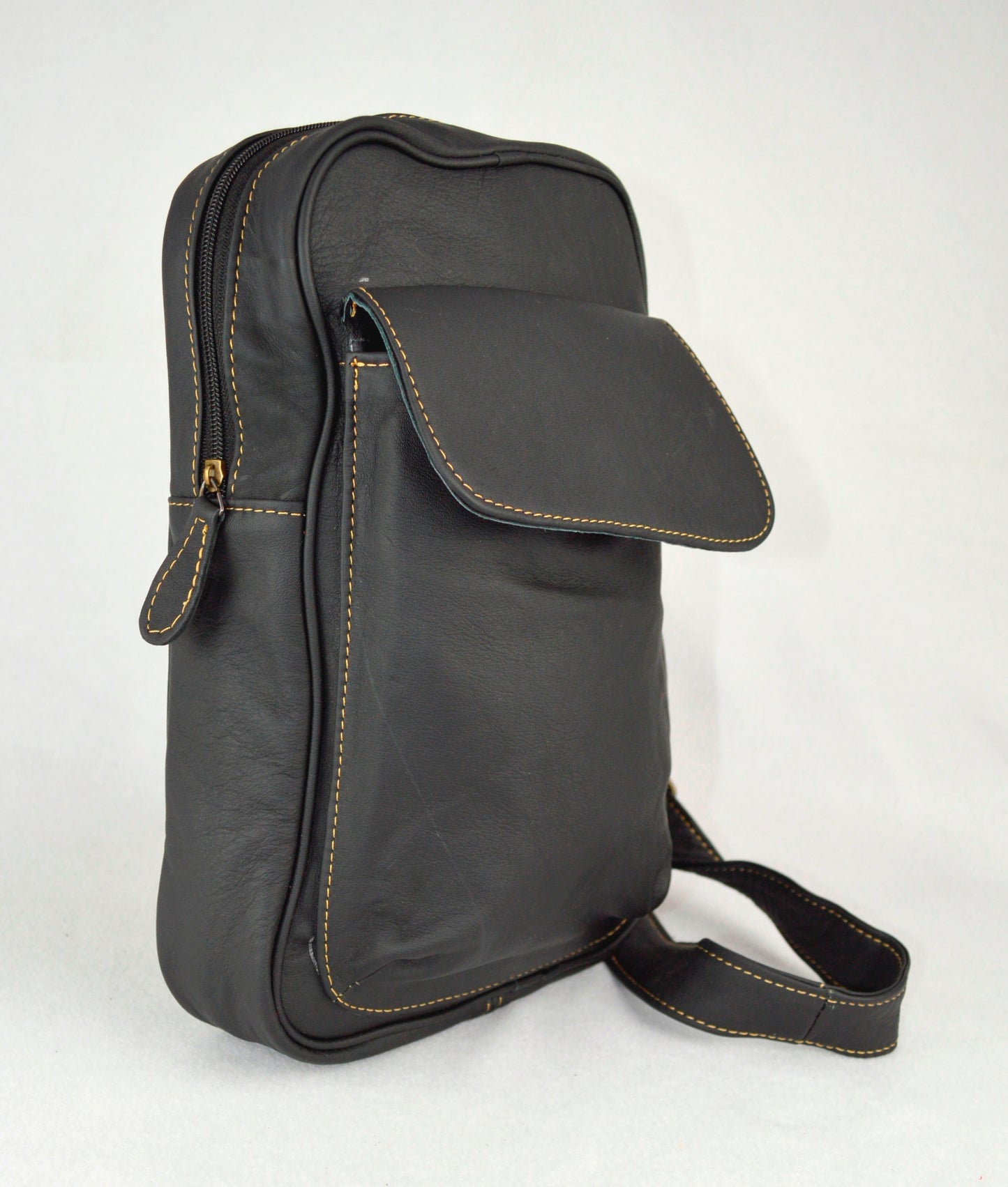 Bolsa Mochila de piel (N°28  KUERI) BO3628