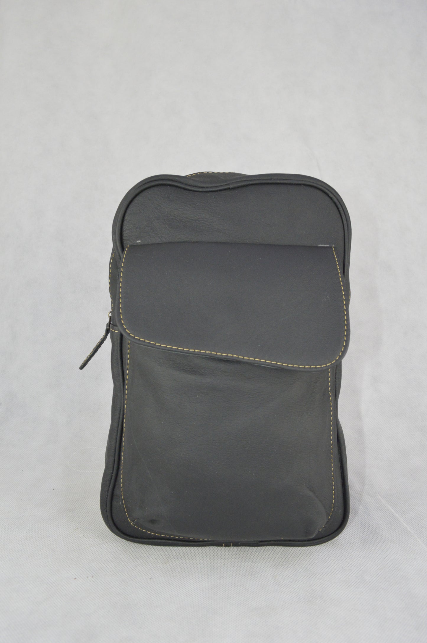 Bolsa Mochila de piel (N°28  KUERI) BO3628