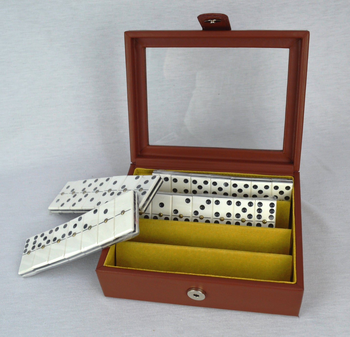 ESTUCHE DOMINO PLUS ac1570